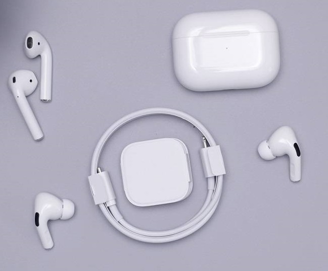 Earbuds