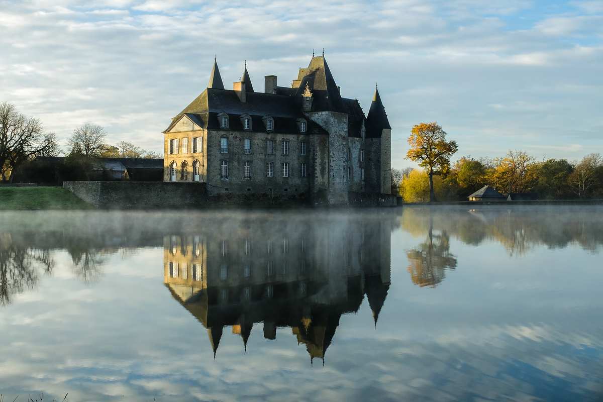 Famous Castles In France