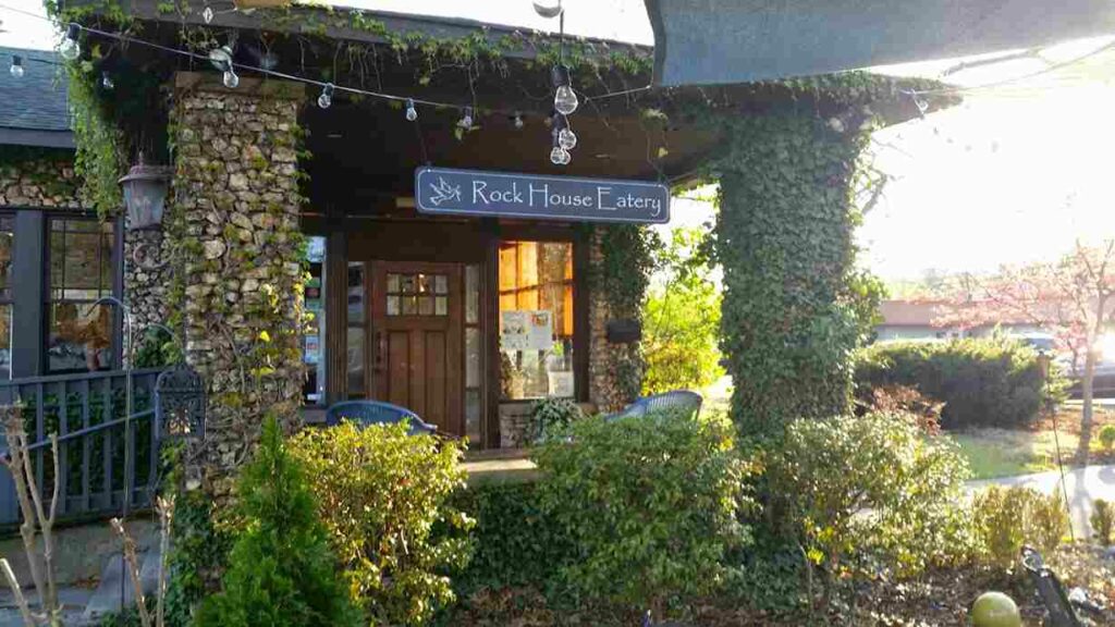 Southern-style food at Rock House Eatery